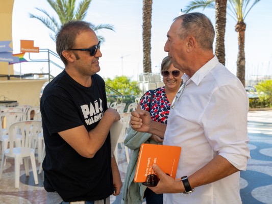 Acto de Compromís en Alicante (Fotos: Pepe Olivares)