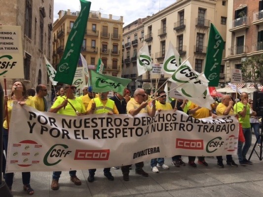 Trabajadores de Divalterra denuncian ante Fiscalía 