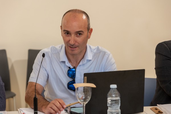 Redit e Innovación presentan en Alicante claves sobre la gestión eficiente del agua. (Fotos: Pepe Olivares)