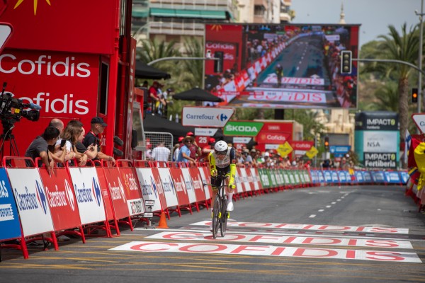 Final de la contrarreloj de La Vuelta 2022 en Alicante (Fotos: RAFA MOLINA)