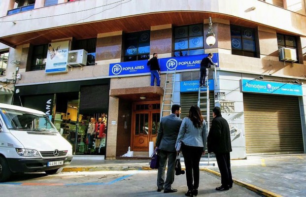 Polémica con las votaciones en Orihuela, quejas por las listas y gente sin votar