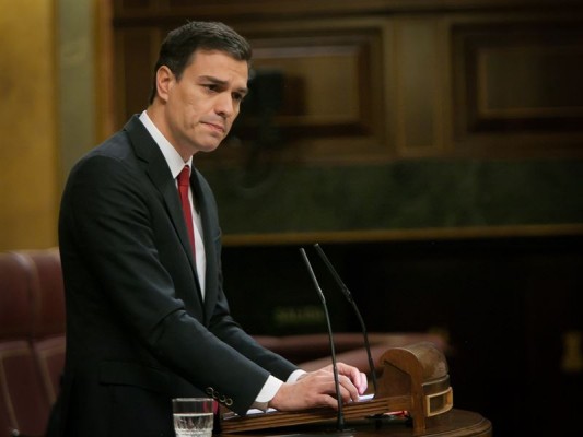 Sánchez afronta el debate sólo con el apoyo de C's y apelando a la izquierda, pese al último portazo