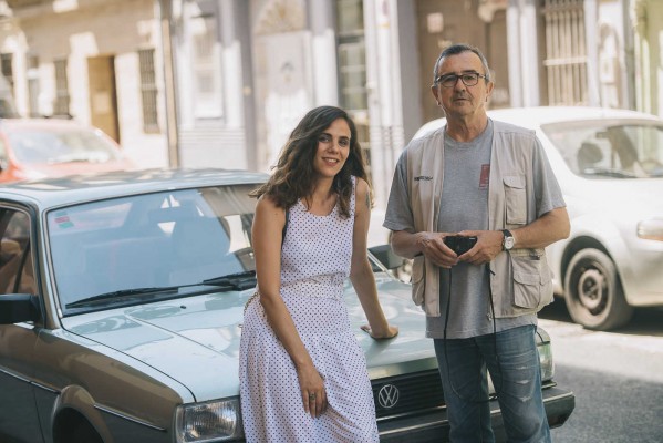 Laura Silleras y El Flaco: el oficio de hacer fotos (pase lo que pase) con tres décadas de diferencia 