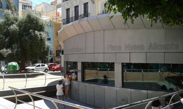 Alicante cerrará el acuario de la Plaza Nueva por sus múltiples averías y baraja usos alternativos