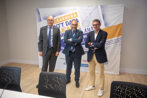 Presentación I Carrera NTT Data Alicante Empresas 2022 (Fotos: RAFA MOLINA)