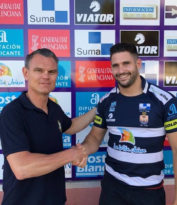 Salva Palomares, primer refuerzo de La Vila para la próxima temporada

