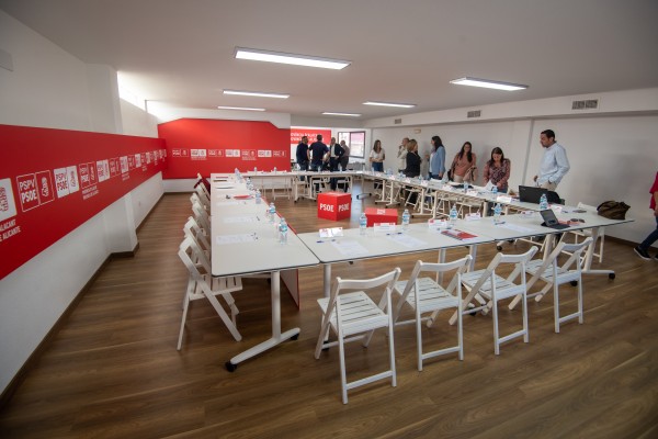 La nueva sede del PSPV provincial de Alicante (fotos RAFA MOLINA)