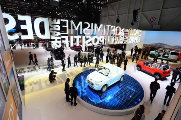 Salón de Ginebra 2016: un aire fresco y de energía sopla en el Stand de Citroën