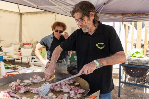 La Acampada de Peñas vuelve a Benidorm tras la pandemia, en 2022. (Fotos: PEPE OLIVARES)