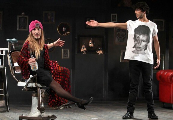 El teatro hace campaña por la normalización de la 

transexualidad
