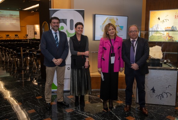 Jornada 'El nuevo turismo con valores', organizada por Dircom (Fotos RAFA MOLINA)