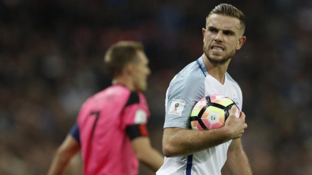 Modric y Henderson, las brújulas, vuelven a verse tras Kiev