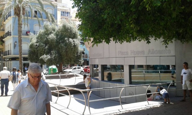 Guanyar insta al PP y al resto de la oposición a cerrar sin más demoras el acuario de la Plaza Nueva