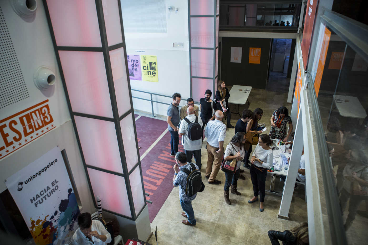 Las Naves acepta la sentencia; la oposición critica su 