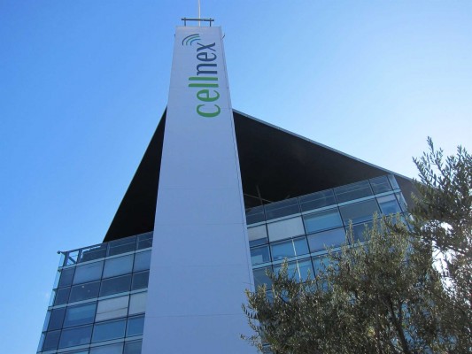 Los Benetton compran Cellnex, filial de antenas de telefonía móvil de Abertis, por 1.489 millones
