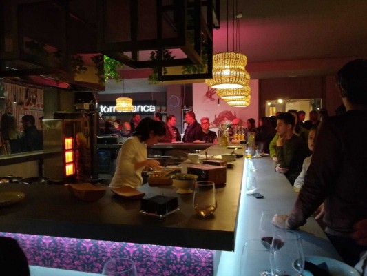 La guerra entre el gestor y los barristas sacude a 'Casino Gourmet': ruptura, demanda y refundación