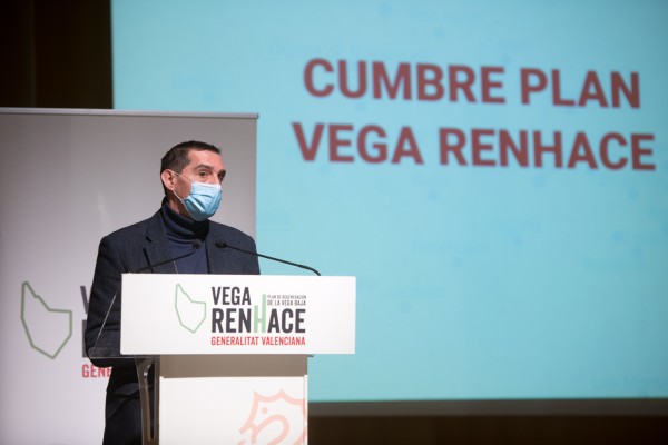 Encuentro del Plan Vega Renhace (fotos RAFA MOLINA)