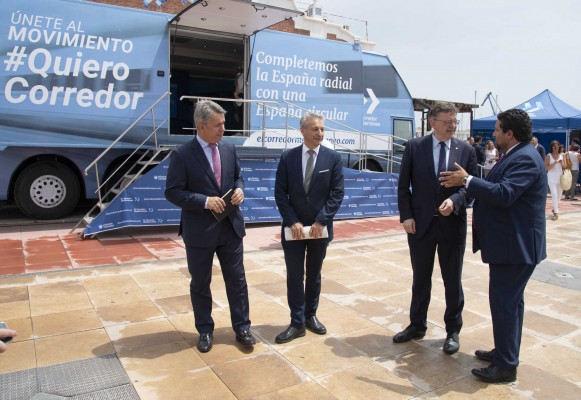 Puig pide a Fomento un esfuerzo extra para acelerar el Corredor entre Castellón y Alicante