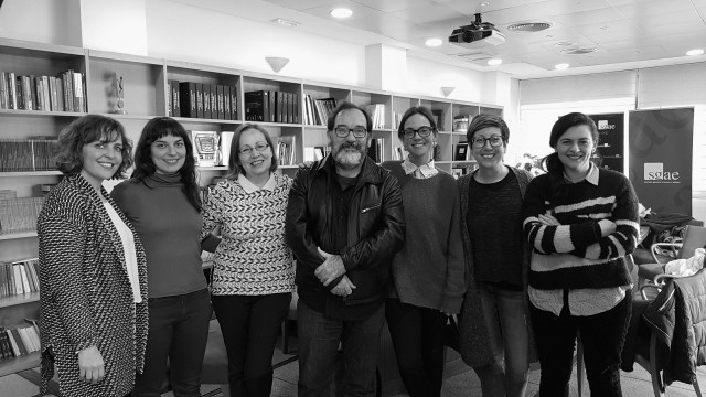 Sis autores i una illa creativa per a escriure teatre