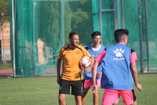 El futuro del Hércules tiene que pasar por jugadores que quieran descubrir el fútbol