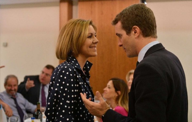 Cospedal arropa a Casado: 