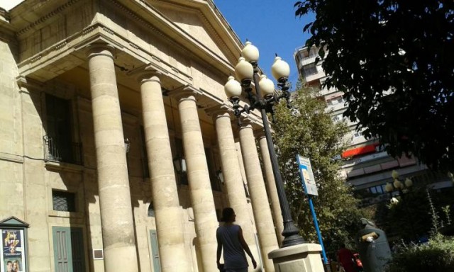 Cae el 'picador' del Teatro Principal: detenido por causar daños en el edificio protegido