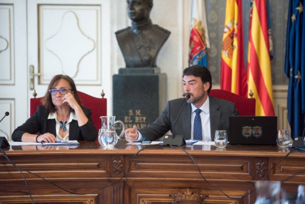 Barcala acelera: pago de deuda, peatonalización de calles y alumbrado de Navidad y Fogueres