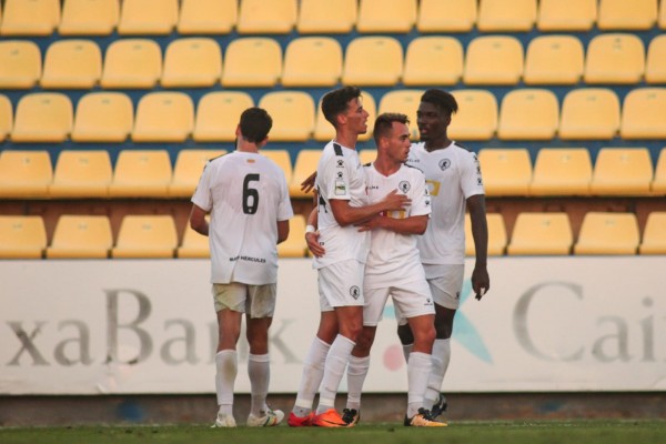Empate con un Primera