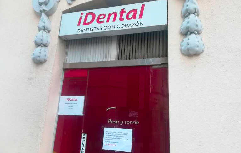 El Colegio de Odontólogos de Valencia se querella contra iDental por estafa