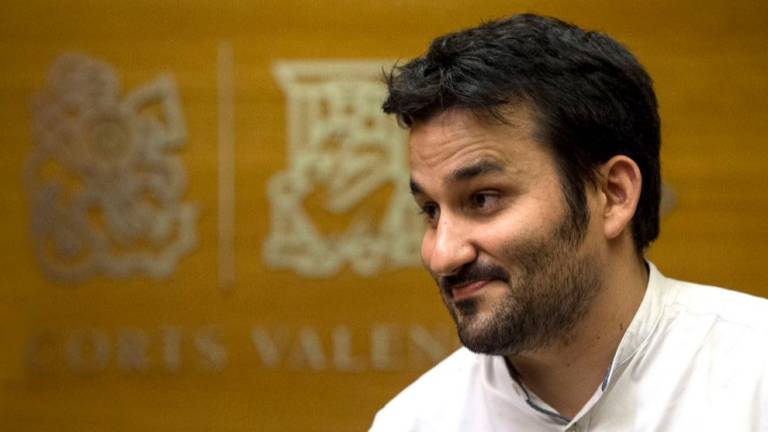 El Consell estudia recurrir la anulación de normas sobre uso del valenciano en la administración