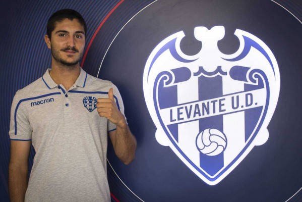 El Atlético Levante anuncia el fichaje de Pablo Serrano