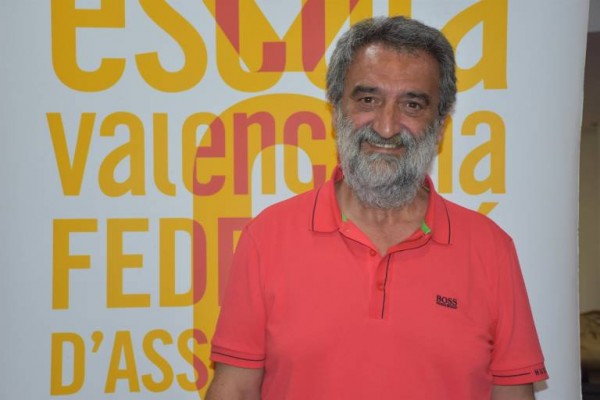 Escola recurrirá la anulación del TSJ de parte del decreto que prioriza el valenciano en la Generalitat