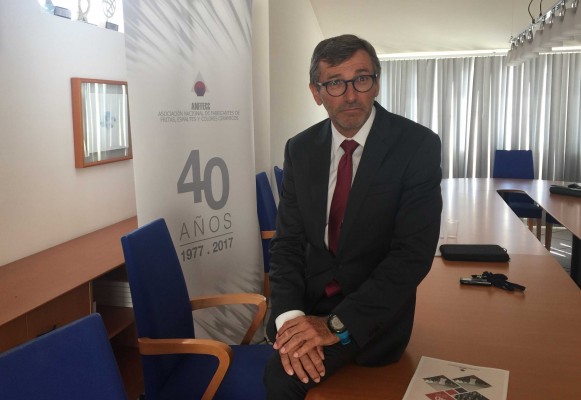El precio de la materia prima castiga a las fritas y los esmaltes cerámicos con incrementos del 130%