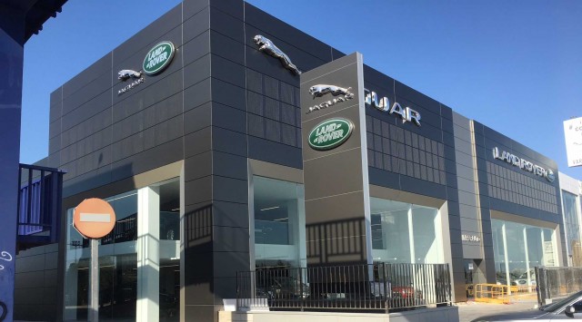 Las nuevas instalaciones de Imperauto Land Rover y Jaguar en la carretera de Madrid ya están a punto