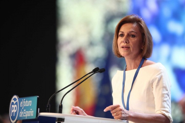 Cospedal se despide y cede el testigo con la 