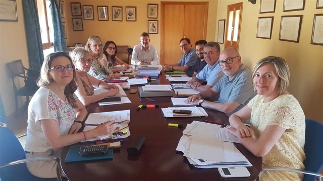 El Consell cree cumplidos 40 de los 50 compromisos adquiridos en el último Seminari de Govern