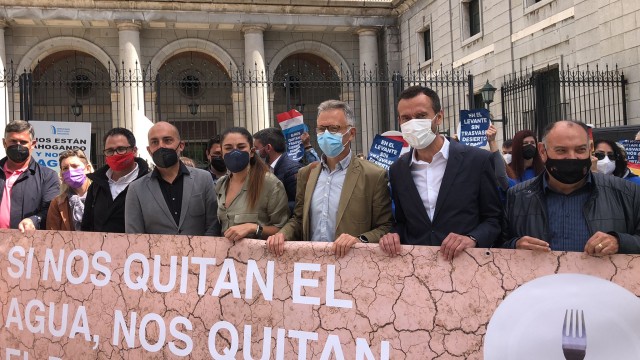Concentración en Madrid contra el recorte del Tajo-Segura