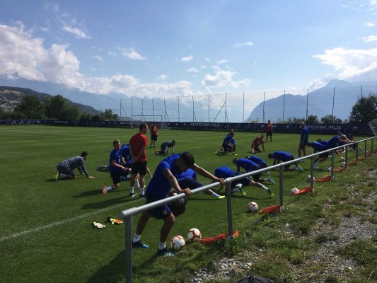 El Valencia vuelve al trabajo para preparar el amistoso ante el Lausanne