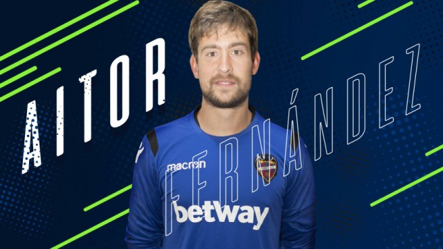 Levante UD y CD Numancia acuerdan el traspaso de Aitor Fernández