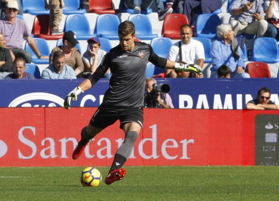 Raúl Fernández abandona el Levante y ficha por Las Palmas