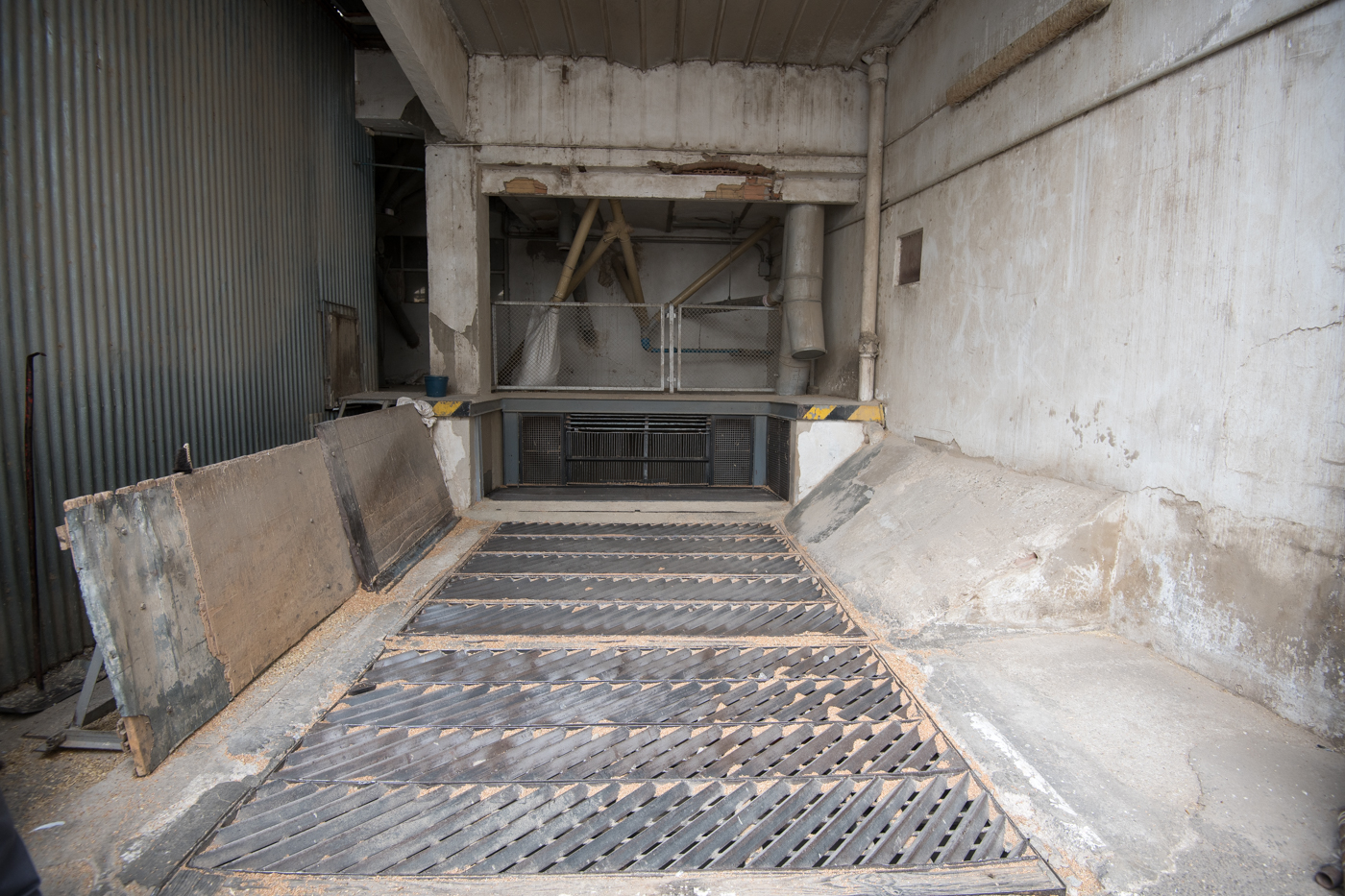 En los engranajes de la histórica Harinas Bufort (Fotos: RAFA MOLINA) 