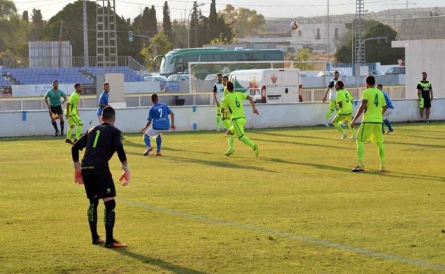 El Elche cierra con dos victorias la primera semana de pretemporada

