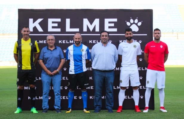 El Hércules recupera el diseño clásico y la segunda camiseta será amarilla y negra
