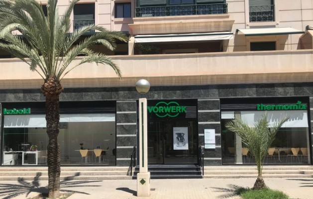 Thermomix inaugura en Elche su
segunda delegación en la provincia de

Alicante