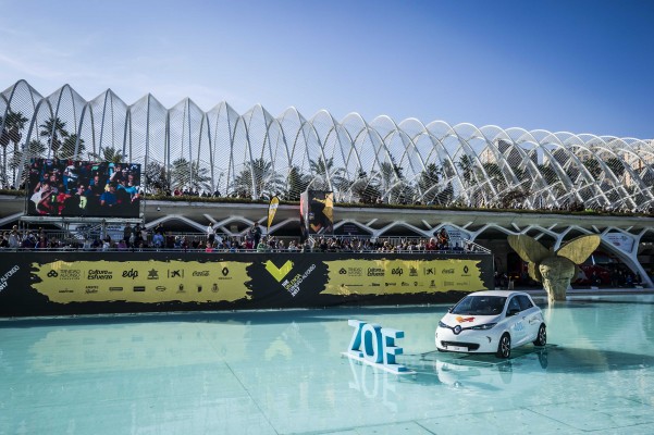 Renault volverá a abrir este año las carreras del Medio Maratón y Maratón Valencia