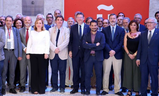 La Generalitat y el Instituto Cervantes firman un acuerdo para dar visibilidad a la cultura valenciana