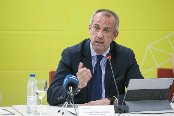 Los empresarios alicantinos esperan que Perfecto Palacio dé el paso para presidir la CEV