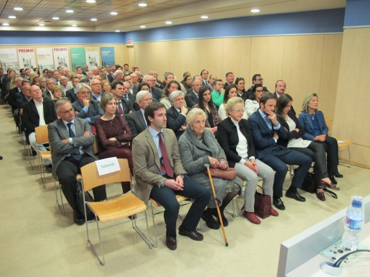 El Colegio de Caminos
rinde homenaje a José Edmundo Casañ, ingeniero de Caminos fallecido en atentado terrorista hace 25 años 