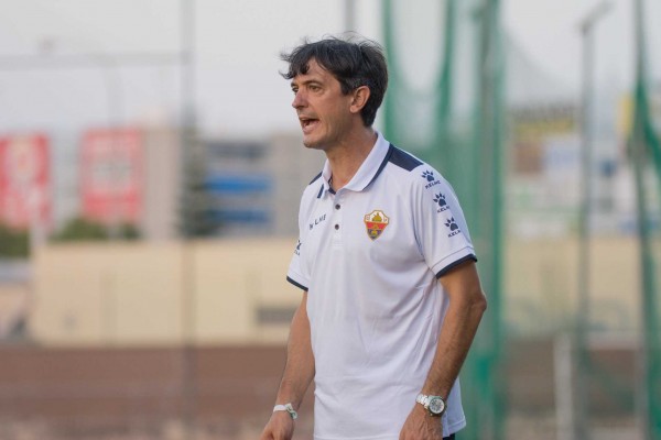 Elche afronta sus primeros test exigentes de pretemporada frente a Cádiz y Alcoyano

