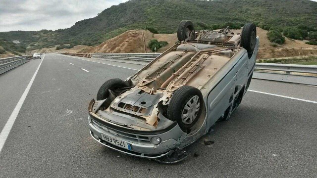 El 42,1% de los conductores fallecidos en 2017 en España dieron positivo en alcohol, drogas y/o psicofármacos